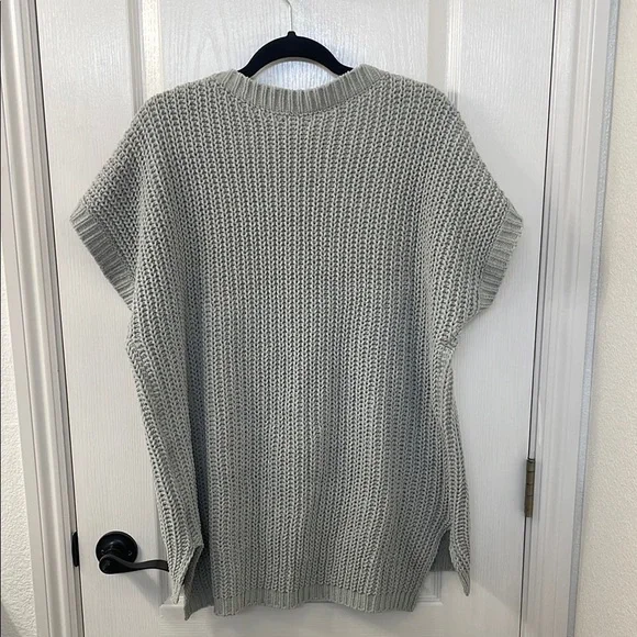 POL Mint Knit Sweater Short Sleeve Top - Picture 3 of 3